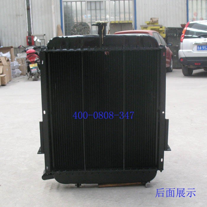 龙工装载机30F四排总宽675心高690.